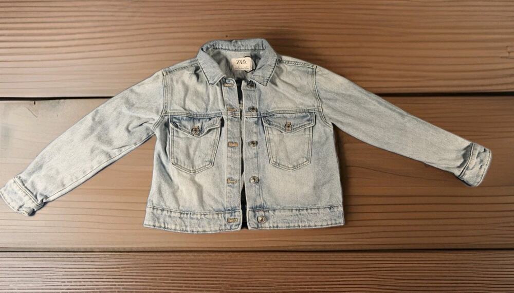 Zara Girls Denim Jacket Size 10 Light Wash Distressed Jean Trucker 140